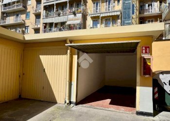 Box Corso Duca Degli Abruzzi, Torino (zona Crocetta) - foto 4