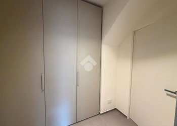 One-room apartment Via S. Francesco da Paola, Torino (neighborhood Centro) - photo 10