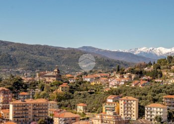 Quadrilocale Salita san martino, Imperia - foto 11