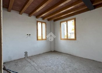 Porzione di casa Strada Ugozzolo, Parma (zona Paradigna) - foto 7