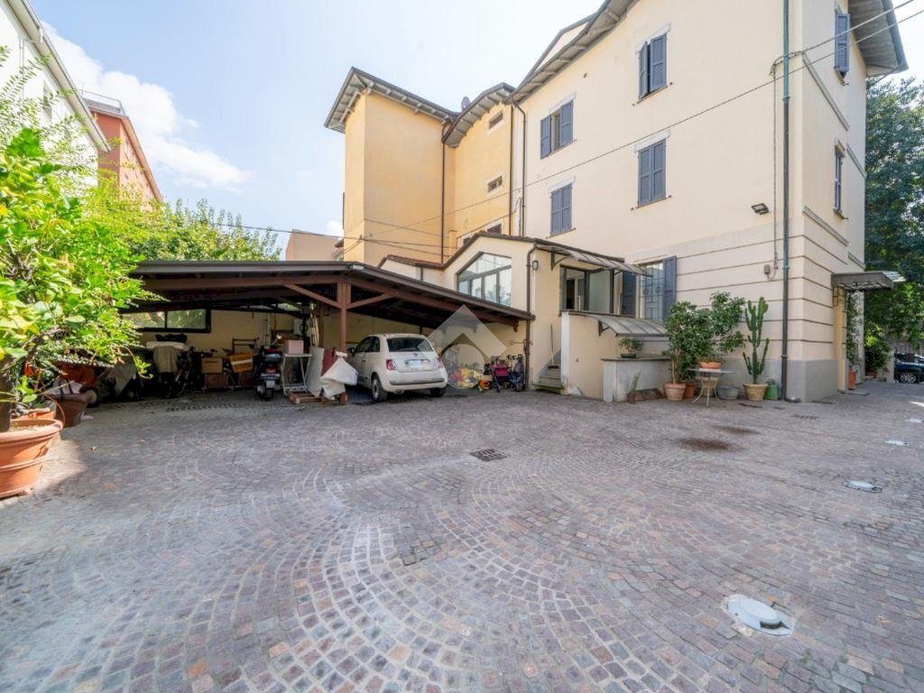 Trilocale Viale delle Rimembranze, Parma (zona Cittadella) - foto 3