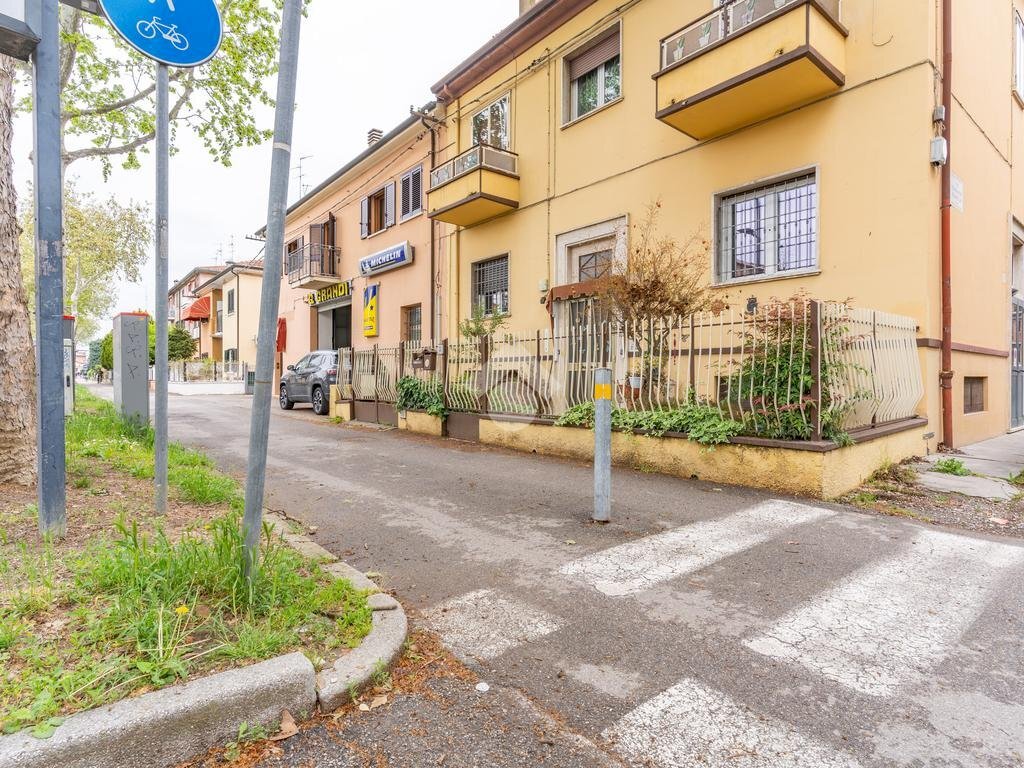 Semi-detached house Via Foro Boario, Ferrara - photo 1