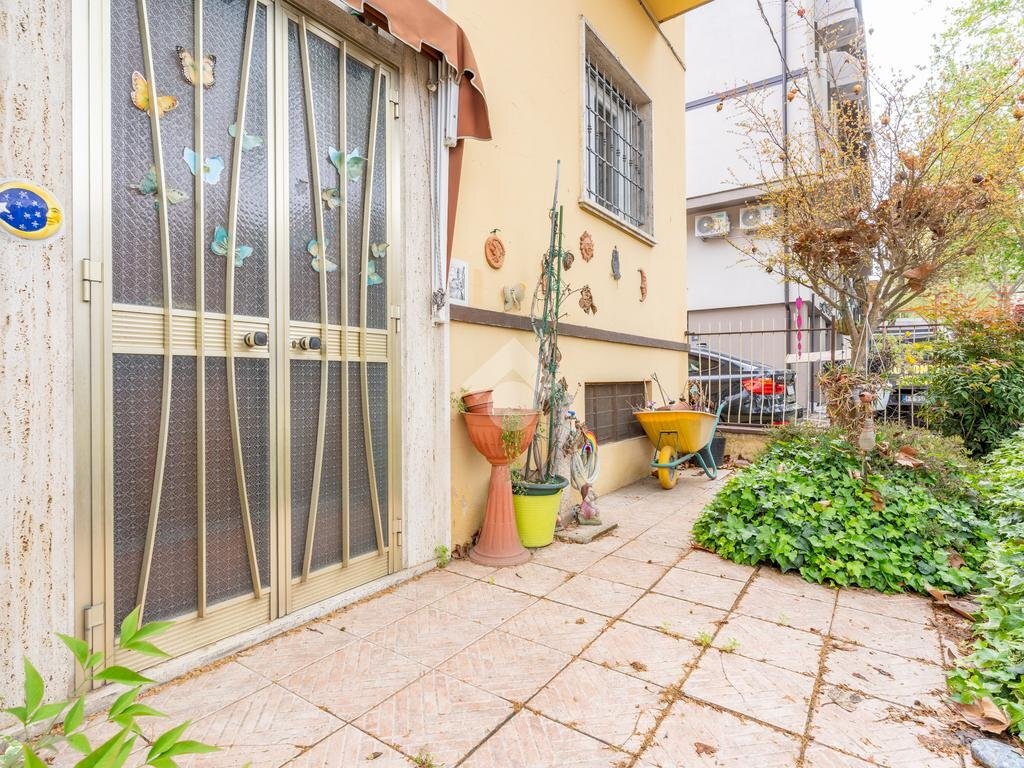 Semi-detached house Via Foro Boario, Ferrara - photo 3