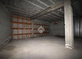 Box Rue de la Gare, Chatillon - foto 1