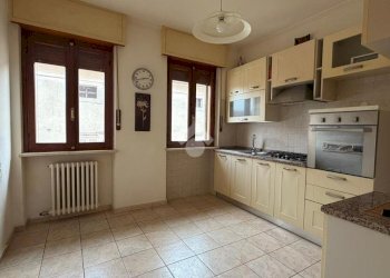 Three-room apartment Via clerico, Crescentino - photo 5