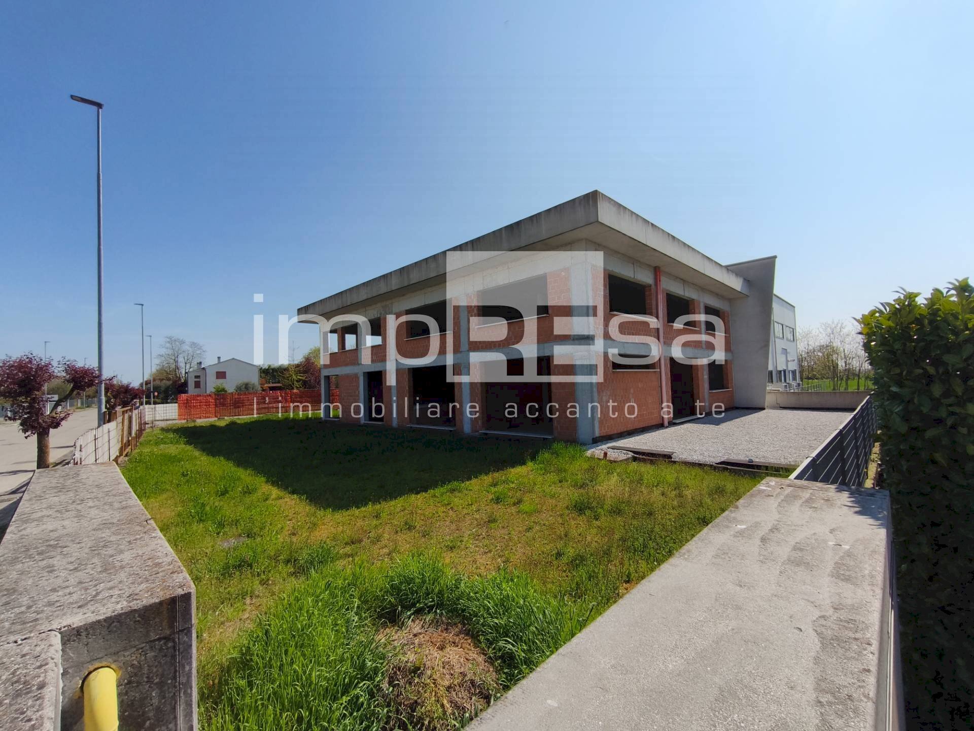 Foto 3 - Capannone Via Caravaggio, Paese - foto 3