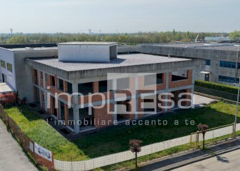 Foto 1 - Capannone Via Caravaggio, Paese - foto 1