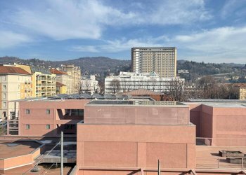 Foto 3 - Appartamento Via Pietro Baiardi
 
12, Torino - foto 3