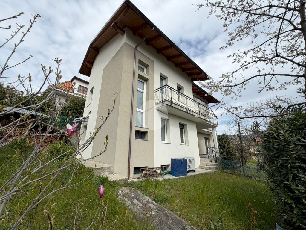 Three-room apartment Via malatrait, Almese - photo 1