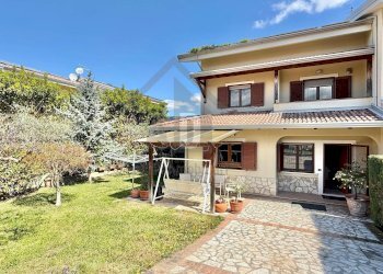 Foto 1 - Casa semi indipendente via motta
 
53, Castrolibero - foto 1