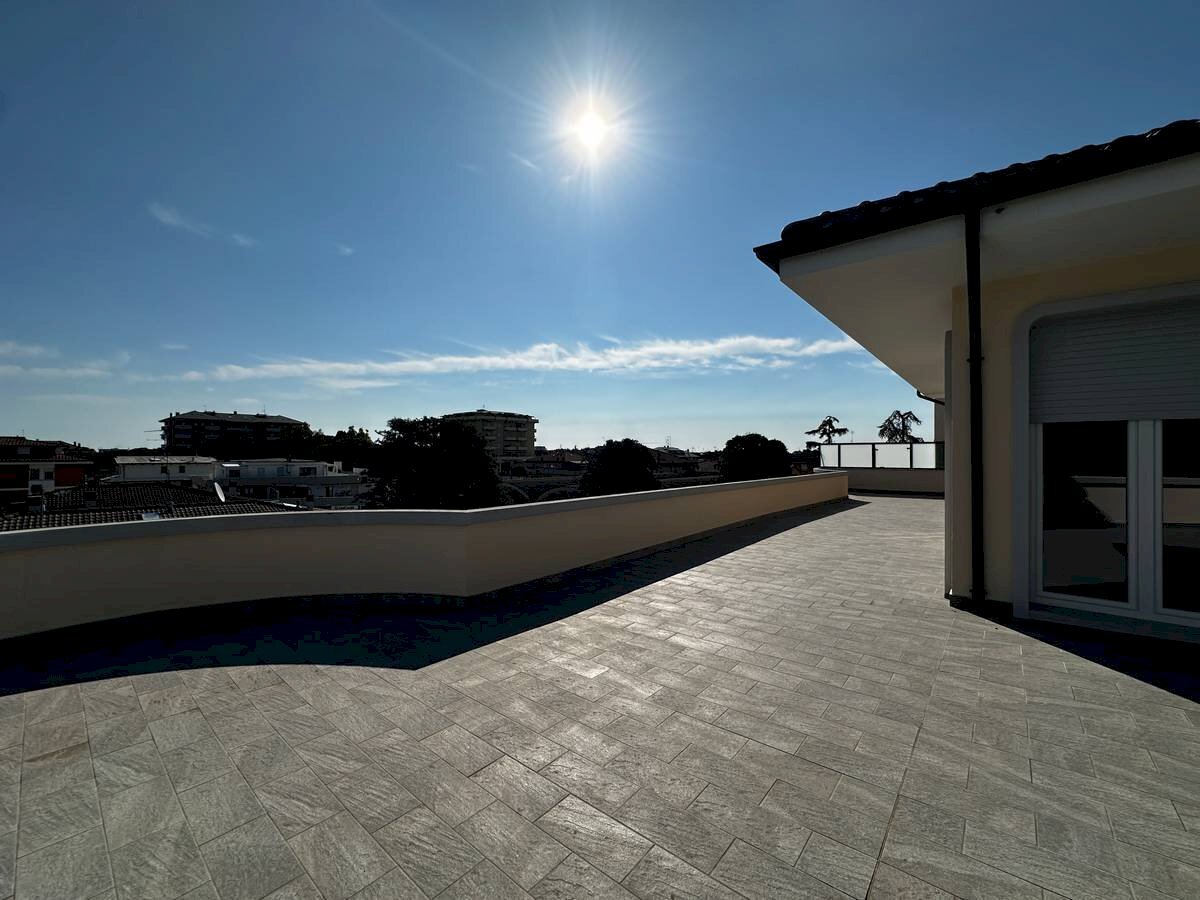 Foto 1 - Quadrilocale VIA SANTA VITTORIA, Porto San Giorgio - foto 1