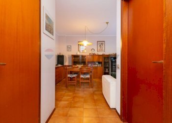 Sala da pranzo - Trilocale Via Orti
 
8, Agrate Brianza - foto 2