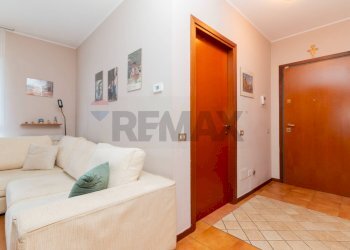 Soggiorno - Trilocale Via Orti
 
8, Agrate Brianza - foto 3