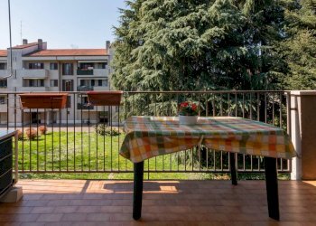 Balcone - Trilocale Via Orti
 
8, Agrate Brianza - foto 13