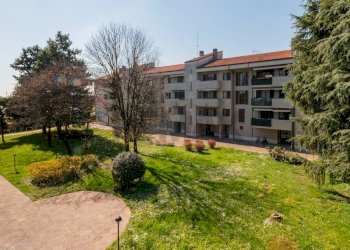 Edificio all\'aperto - Trilocale Via Orti
 
8, Agrate Brianza - foto 16