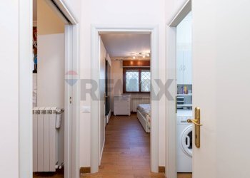 Hall / corridoio - Three-room apartment Via Carso
 
9, Monterotondo - photo 13