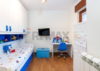 Camera / camera da letto - Three-room apartment Via Carso
 
9, Monterotondo - photo 17