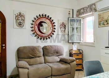 Soggiorno cucina - Quadrilocale Via Della Vega
4, Palermo - foto 4