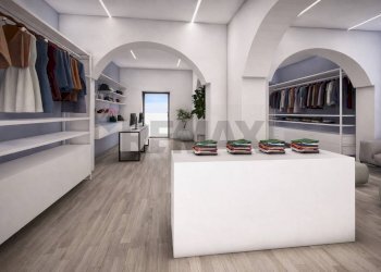 Cabina armadio - Locale Commerciale Via Vittorio Emanuele III
 
208/210, Paterno - foto 8