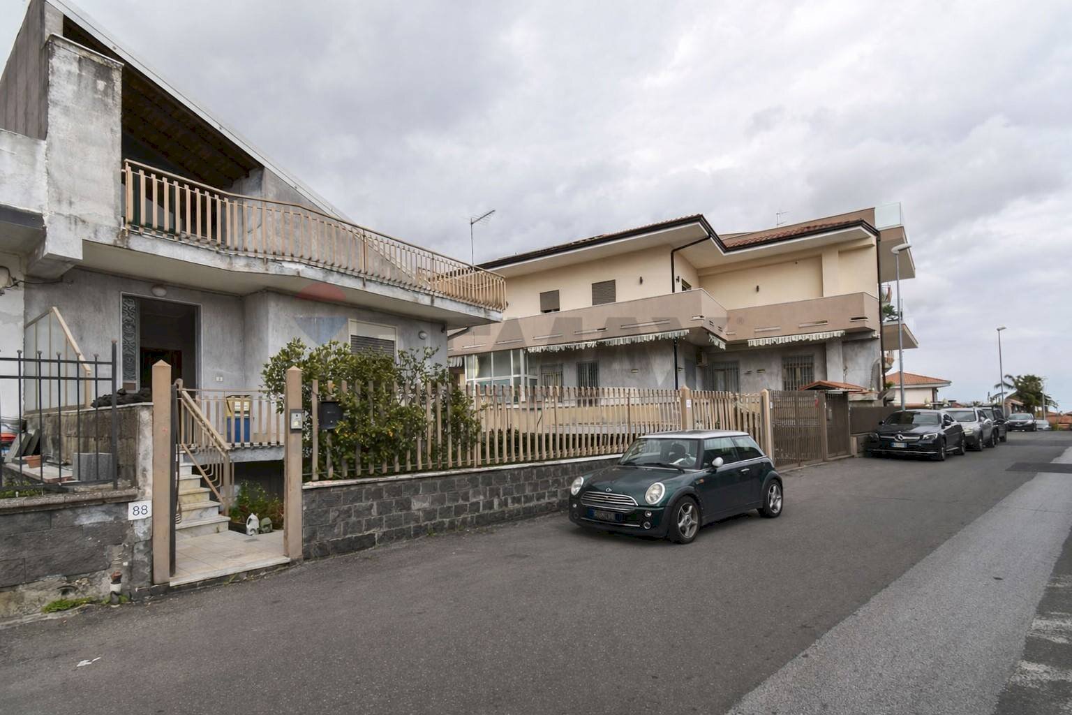 Edificio all\'aperto - Independent house Via Paolo Vasta
86-88, Aci Sant'Antonio - photo 3