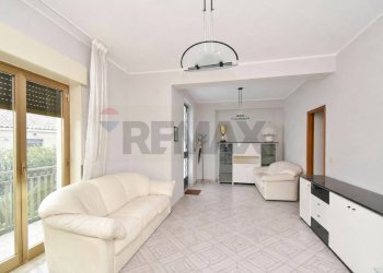 Soggiorno - Independent house Via Paolo Vasta
 
86-88, Aci Sant'Antonio - photo 7