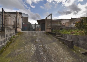 Casa all\'aperto - Independent house Via Paolo Vasta
 
86-88, Aci Sant'Antonio - photo 13