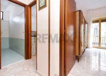 Hall / corridoio - Independent house Via Paolo Vasta
 
86-88, Aci Sant'Antonio - photo 31