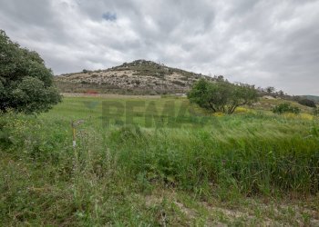 Vista delle montagne - Terreno agricolo Strada Statale 417
 
snc, Caltagirone - foto 1