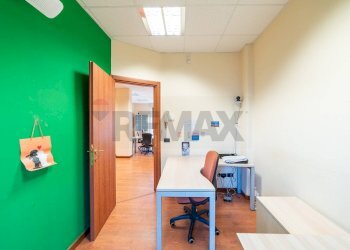 Ufficio - Quadrilocale Via Vittorio Emanuele Da Bormida
 
45, Catania - foto 13