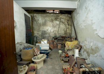 Dispensa di stoccaggio - Casa semi indipendente C.da Porrazzo
 
30, Paterno - foto 43