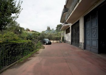 Terrazza - Casa semi indipendente C.da Porrazzo
 
30, Paterno - foto 56