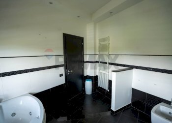 Bagno - Casa semi indipendente C.da Porrazzo
 
30, Paterno - foto 72