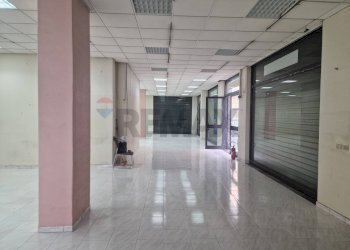 Ricezione / Lobby - Locale Commerciale via pacinotti
54, Acireale - foto 8