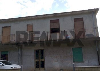 Edificio all\'aperto - Independent house Strada Provinciale 157
 
39-44, Tortorici - photo 11