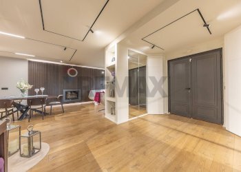 Sala da pranzo - Villa via della Marcigliana
 
747, Roma - foto 15