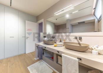 Bagno - Villa via della Marcigliana
 
747, Roma - foto 32