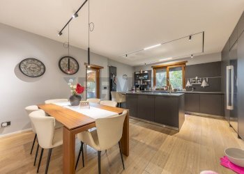 Sala da pranzo - Villa via della Marcigliana
 
747, Roma - foto 38