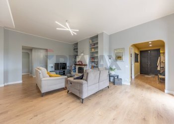 Soggiorno - Villa via della Marcigliana
 
747, Roma - foto 48