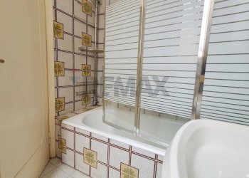 Bagno - Trilocale Via Del Castello
1, Bucine - foto 11