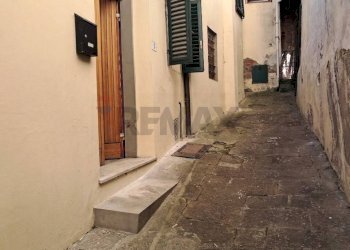 Edificio all\'aperto - Trilocale Via Del Castello
1, Bucine - foto 15