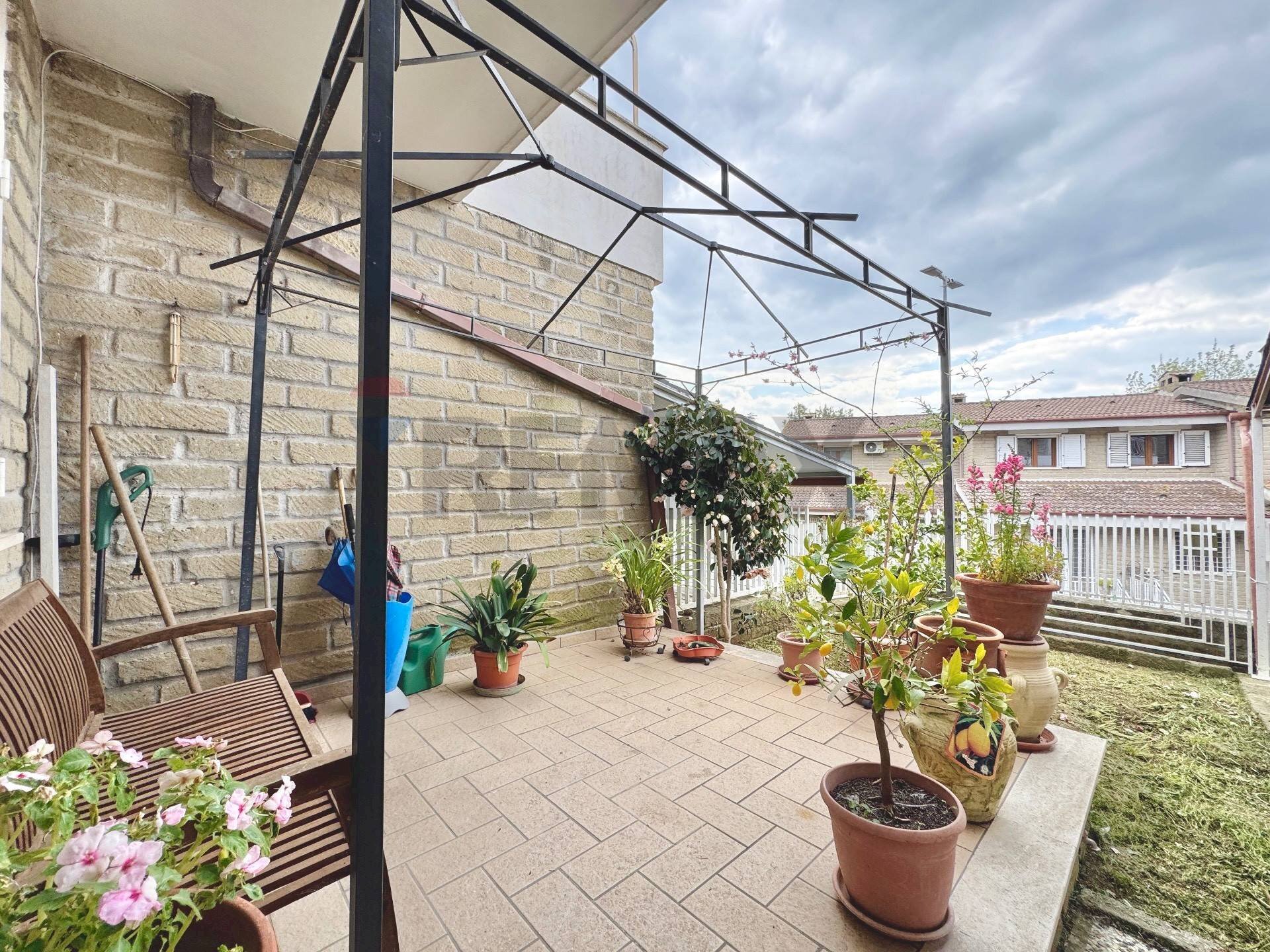 Terrazza - Villa a Schiera via Onorato Carlandi
 
79, Manziana - foto 3