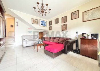 Soggiorno - Villa a Schiera via Onorato Carlandi
 
79, Manziana - foto 5