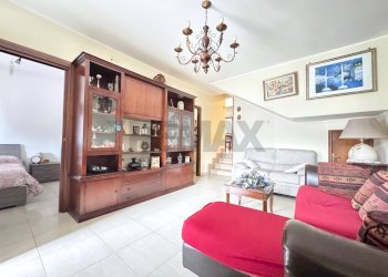 Soggiorno - Villa a Schiera via Onorato Carlandi
 
79, Manziana - foto 6