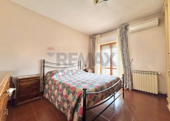 Camera / camera da letto - Villa a Schiera via Onorato Carlandi
 
79, Manziana - foto 20