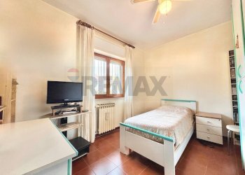 Camera / camera da letto - Villa a Schiera via Onorato Carlandi
 
79, Manziana - foto 27