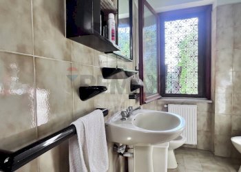 Bagno - Villa Via marte
 
12, Anzio - foto 9