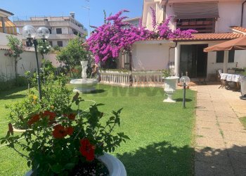 Giardino - Villa Ardea - foto 1