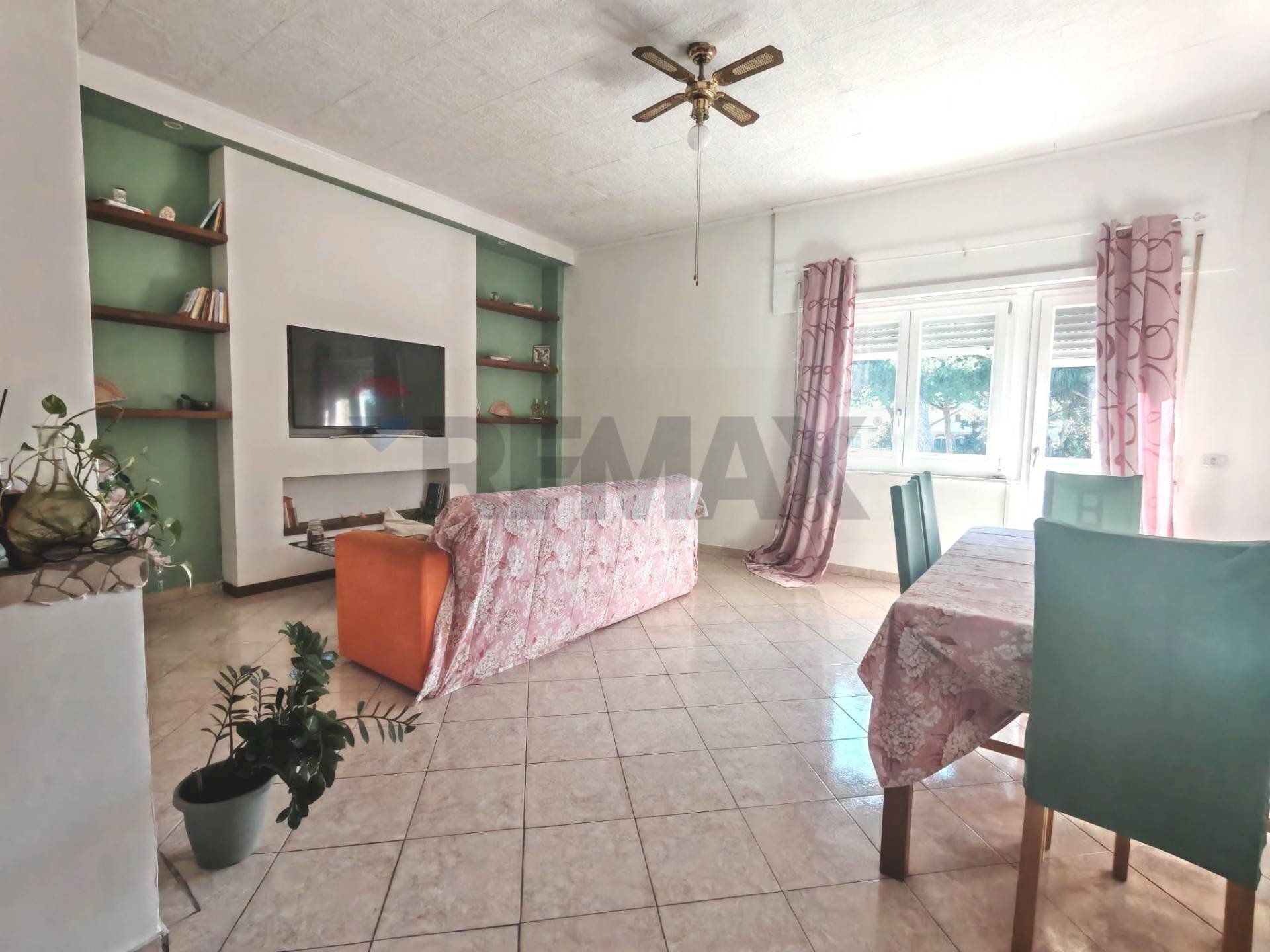 Soggiorno - Trilocale via enea
 
4a, Ardea - foto 3