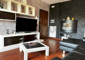 Soggiorno - Appartamento Via Clitunno
1, Aprilia - foto 4