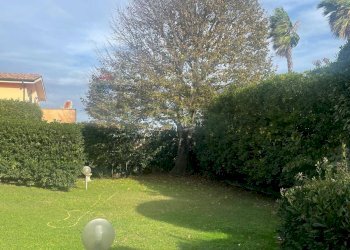 Giardino - Villa VIA TRONTO
 
33, Ardea - foto 6